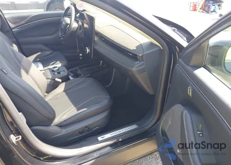 2023 Ford Mustang Mach-E Premium from USA, damaged, VIN 3FMTK3SU3PMB05269